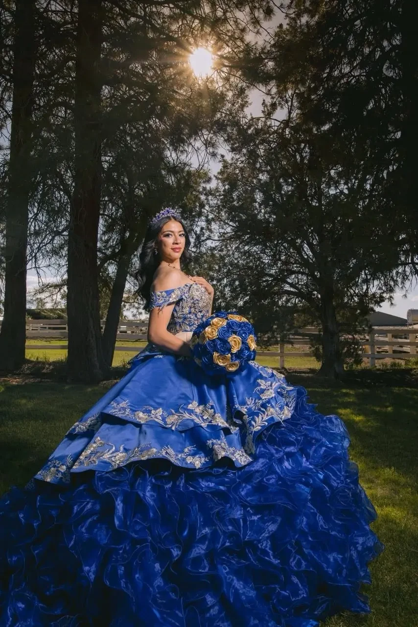 Gallery Image #slidesGrid44