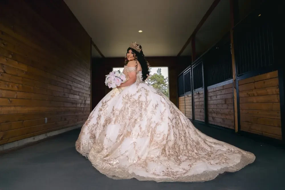 Gallery Image #slidesGrid48