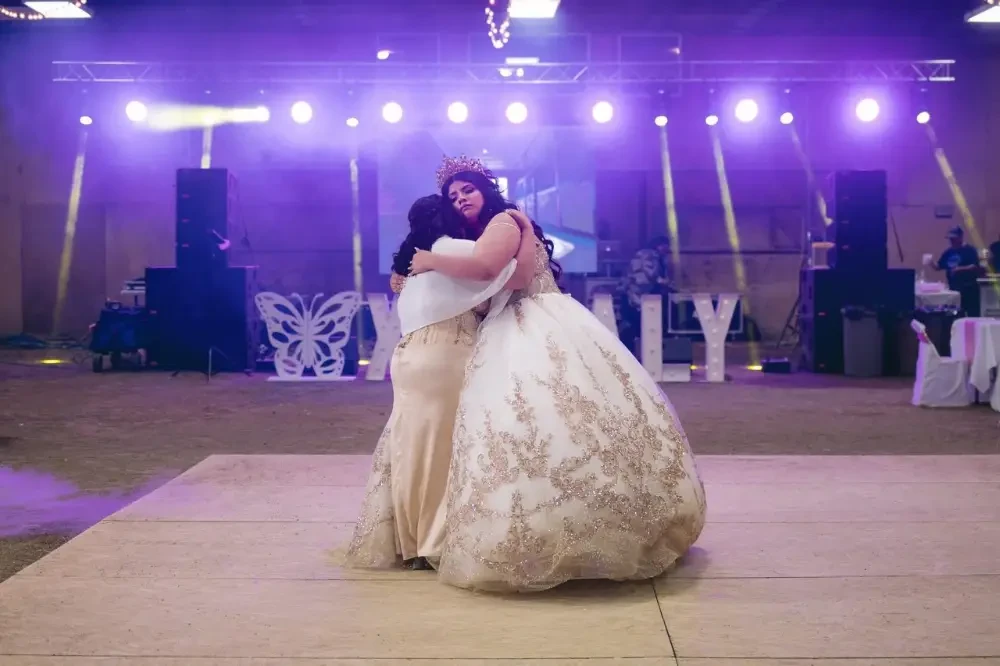 Gallery Image #slidesGrid21